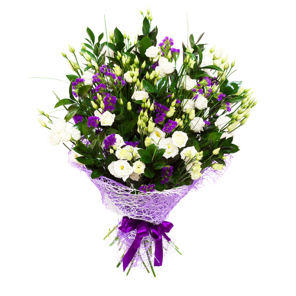 Simply beautiful Lisianthus in mix colours. The affordable token which will make a lasting impression. Colors of Lisianthus may vary. We deliver flowers throughout Dublin and Ireland. Please place your order by 1 pm for Same Day Flower Delivery Dublin or Next Day Flowers Delivery Ireland
